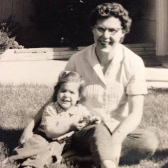 Meet your Posher, Sue - Picture 1 of 1